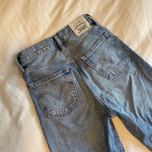 Levi’s Ribcage Straight 26